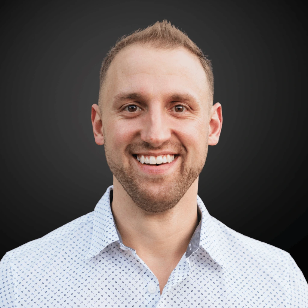 Jake Pfohl Headshot